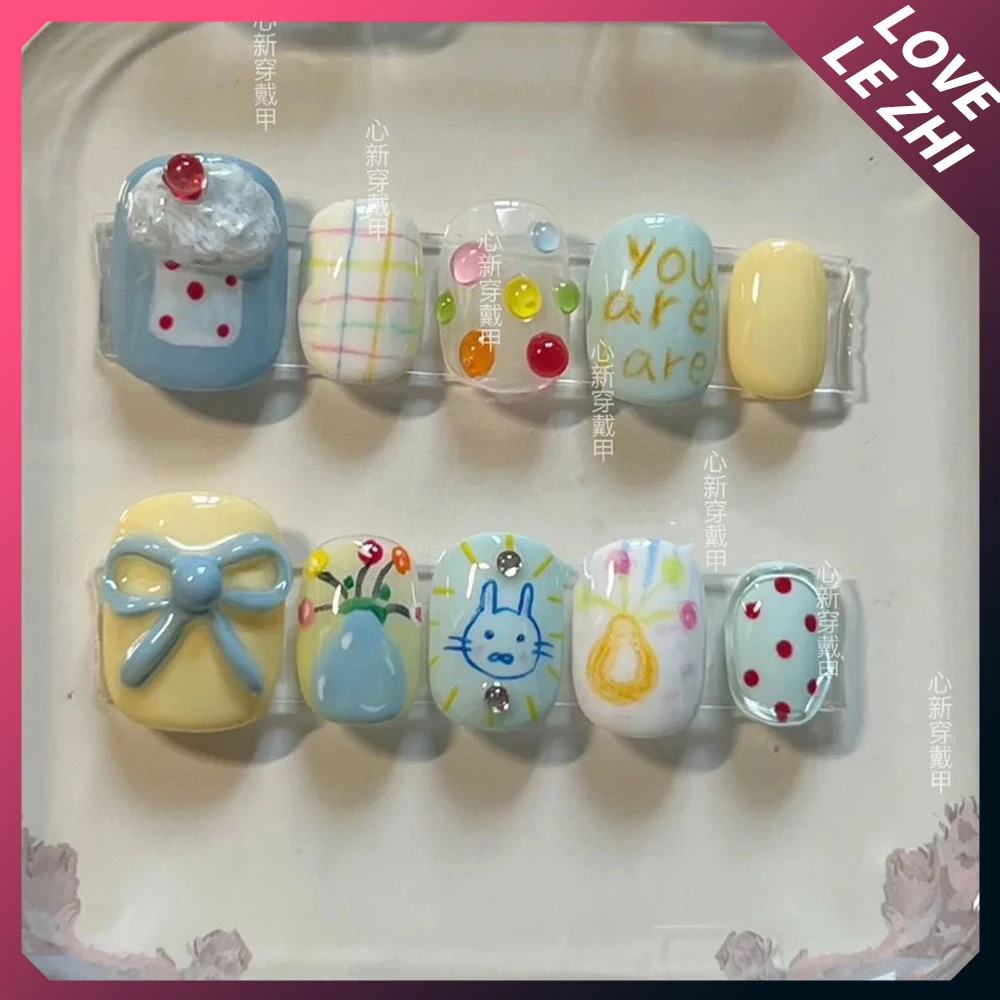 Unghie Finte Creative e Divert - Nail Art Xs recensione e prezzo