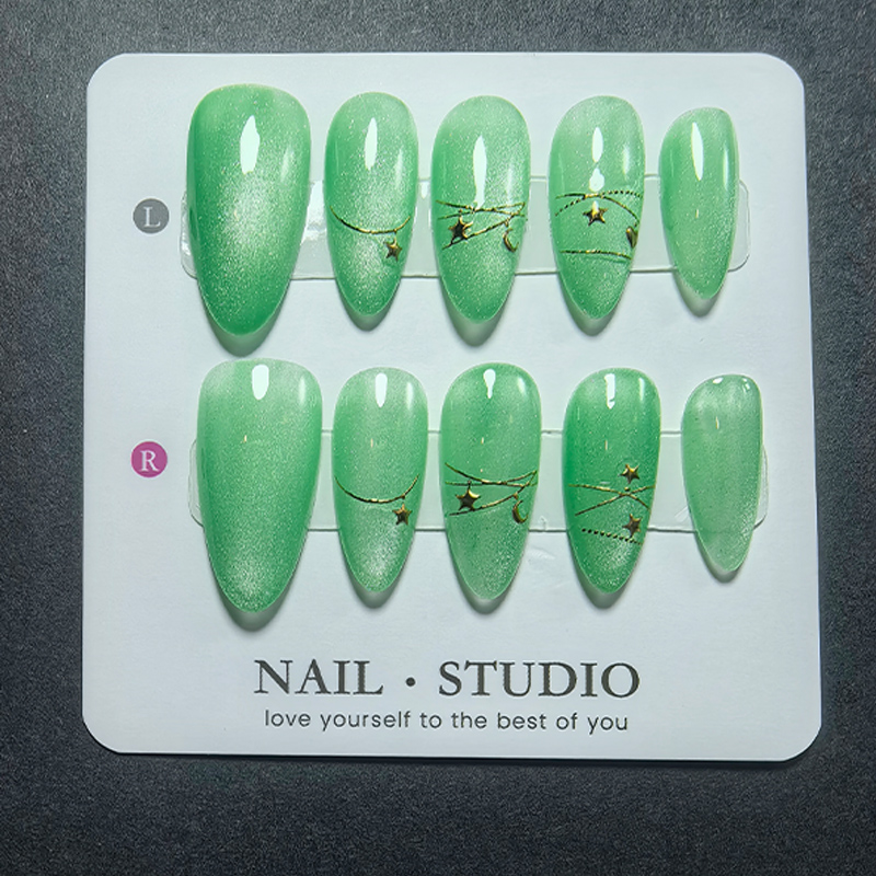 10 Pezzi Unghie Finte a Mandor - Nail Art Chrome recensione e prezzo